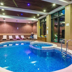 Western Olives - Free Pool & Parking Sofie