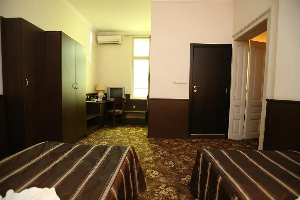 Hotel & Restaurant The House Sofia 2*,  Bulgarien
