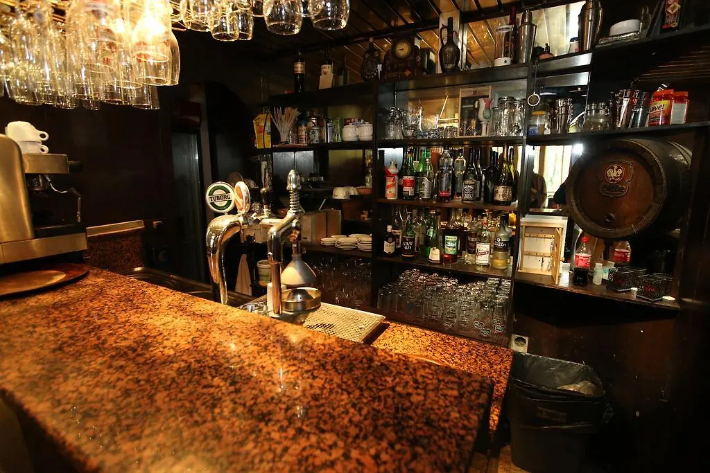 **  סופיה Hotel & Restaurant The House בולגריה